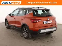 Usado Seat Arona XCELLENCE 95 CV (69 kW) 2018 Naranja SUV