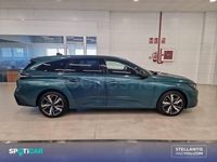 Usado Peugeot 308 SW Allure 130 CV (95 kW) 2023 Verde Familiar
