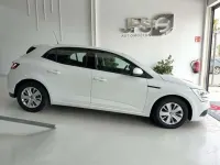 Usado Renault Mégane Authentique 90 CV (66 kW) 2019 Blanco Utilitario