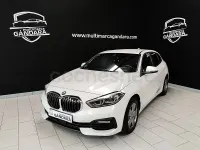 Usado BMW 118 Comfort Edition 136 CV (100 kW) 2022 Blanco Utilitario