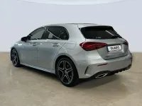 Usado Mercedes A180 116 CV (85 kW) 2025 Gris plata Berlina