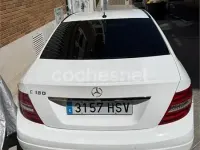 Usado Mercedes C180 Avantgarde 156 CV (114 kW) 2013 Blanco Berlina