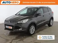 Usado Ford Kuga Titanium 150 CV (110 kW) 2015 Gris / plata SUV