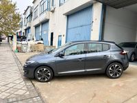 Usado Renault Mégane IV Bose Edition 130 CV (95 kW) 2016 Azul Berlina