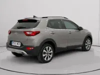Usado Kia Stonic 120 CV (88 kW) 2022 SUV