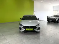 Usado Ford Focus ST-Line 155 CV (114 kW) 2024 Plateado Utilitario