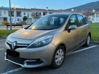 Usado Renault Grand Scénic III Bose Edition 110 CV (80 kW) 2014 Beige Monovolumen