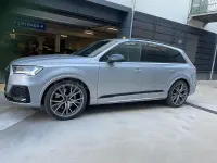 Usado Audi Q7 286 CV (210 kW) 2022 Gris / plata SUV