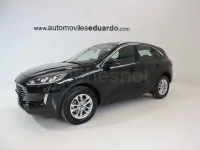 Usado Ford Kuga Titanium 225 CV (165 kW) 2022 Negro SUV