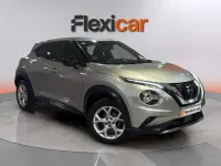Usado Nissan Juke Acenta 117 CV (86 kW) 2020 Gris SUV