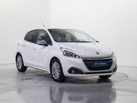 Usado Peugeot 208 Style 82 CV (60 kW) 2018 Blanco Utilitario