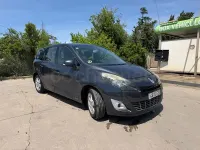 Usado Renault Grand Scénic Dynamique 130 CV (95 kW) 2010 Negro Monovolumen