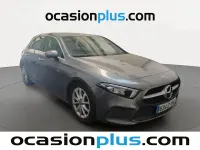 Usado Mercedes A200 163 CV (119 kW) 2018 Gris plata Utilitario
