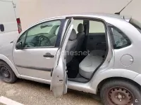Usado Citroën C3 61 CV (44 kW) 2002 Gris / plata Utilitario