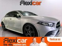 Usado Mercedes A180 109 CV (80 kW) 2018 Gris Utilitario