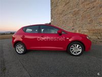 Usado Seat Ibiza Style 90 CV (66 kW) 2012 Rojo Berlina