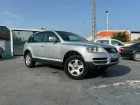 Usado VW Touareg R 174 CV (127 kW) 2004 Gris / plata SUV