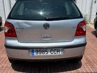 Usado VW Polo Conceptline 65 CV (47 kW) 2002 Gris / plata Berlina