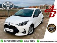 Usado Toyota Yaris Hybrid Business Edition 116 CV (85 kW) 2022 Blanco Berlina