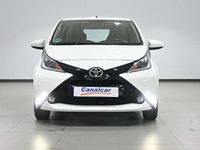 Usado Toyota Aygo X-play 69 CV (50 kW) 2017 Blanco Utilitario