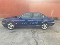 Usado Jaguar X-type Executive 196 CV (144 kW) 2004 Azul Berlina