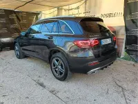 Usado Mercedes GLC300e 320 CV (235 kW) 2021 Negro SUV