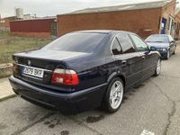 Usado BMW 520 170 CV (125 kW) 2001 Azul Berlina