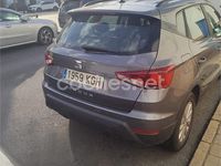 Usado Seat Arona Ecomotive 95 HP (69 kW) 2017 Cinzento SUV