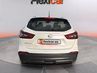 Usado Nissan Qashqai Acenta 140 HP (102 kW) 2021 Branco SUV