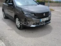 Usado Peugeot 3008 Active 130 CV (95 kW) 2022 Gris / plata SUV