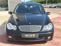 Usado Mercedes C180 Sport Edition 143 CV (105 kW) 2006 Azul Berlina
