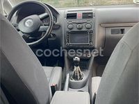 Usado VW Touran Trendline 100 CV (73 kW) 2005 Negro Monovolumen