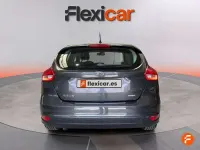 Begagnad Ford Focus ST-Line 125 HK (91 kW) 2017 Grå Halvkombi