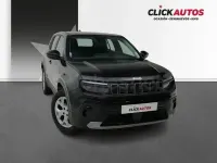 Usado Jeep Avenger Altitude 100 CV (73 kW) 2025 Negro SUV
