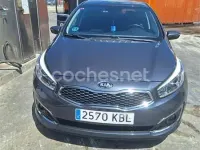 Usado Kia Ceed 120 CV (88 kW) 2017 Gris / plata Utilitario