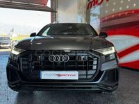 Usado Audi Q8 286 CV (210 kW) 2019 Gris SUV