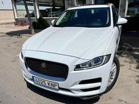 Usado Jaguar F-Pace Prestige 240 CV (176 kW) 2018 Fuji white  solida SUV