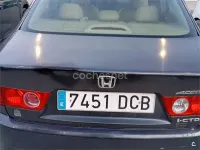 Usado Honda Accord Executive 140 CV (102 kW) 2004 Negro Berlina