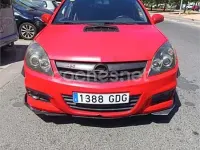 Usado Opel Vectra Elegance 120 CV (88 kW) 2008 Rojo Berlina