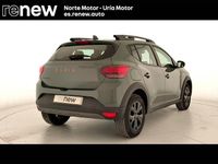 Usado Dacia Sandero Extreme 100 CV (73 kW) 2025 Verde Berlina