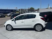 Usado Opel Corsa Color Edition 100 CV (73 kW) 2014 Blanco Utilitario