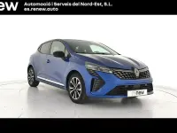 Usado Renault Clio V Techno 100 CV (73 kW) 2025 Azul Berlina