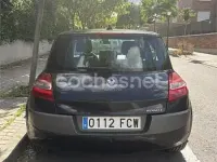 Usado Renault Mégane Dynamique 115 CV (84 kW) 2006 Negro Berlina
