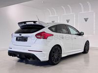 Usado Ford Focus RS 350 CV (257 kW) 2017 Blanco Berlina