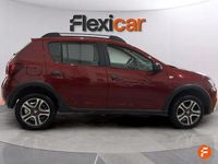 Usado Dacia Sandero Essentiel 90 CV (66 kW) 2019 Rojo