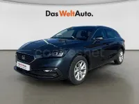 Usado Seat Leon Style 116 CV (85 kW) 2025 Gris / plata Berlina