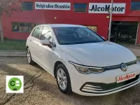 Usado VW Golf VIII Life 115 CV (84 kW) 2021 Blanco Berlina