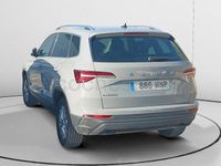 Usado Skoda Karoq Ambition 116 CV (85 kW) 2024 Gris / plata SUV