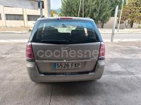 Usado Opel Zafira Cosmo 150 CV (110 kW) 2007 Beige Monovolumen