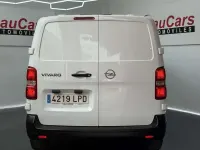 Usado Opel Vivaro 102 CV (75 kW) 2021 Blanco Monovolumen